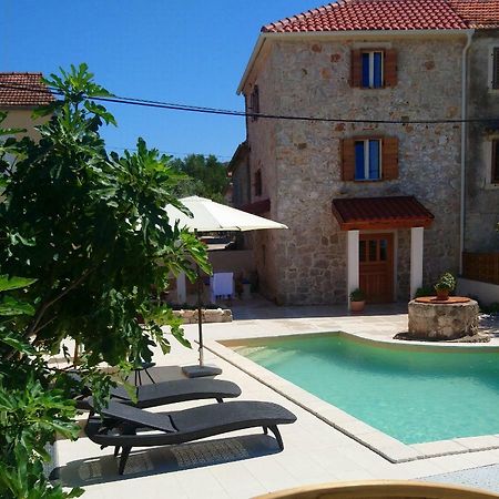 Villa Santa Eufemia Sutomiscica Ngoại thất bức ảnh